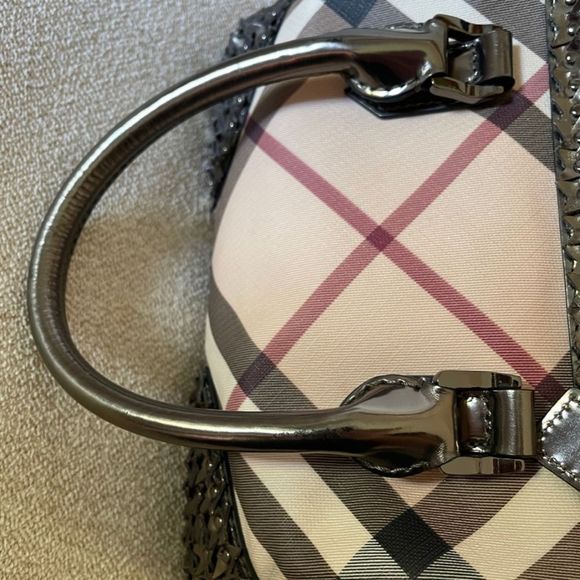 Burberry Supernova Check Studded Stars Small Chester Bowling Bag - Picture 9 of 10